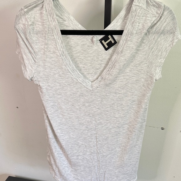 Bordeaux Tops - Bordeaux Women's Heather Gray V-Neck Tee
